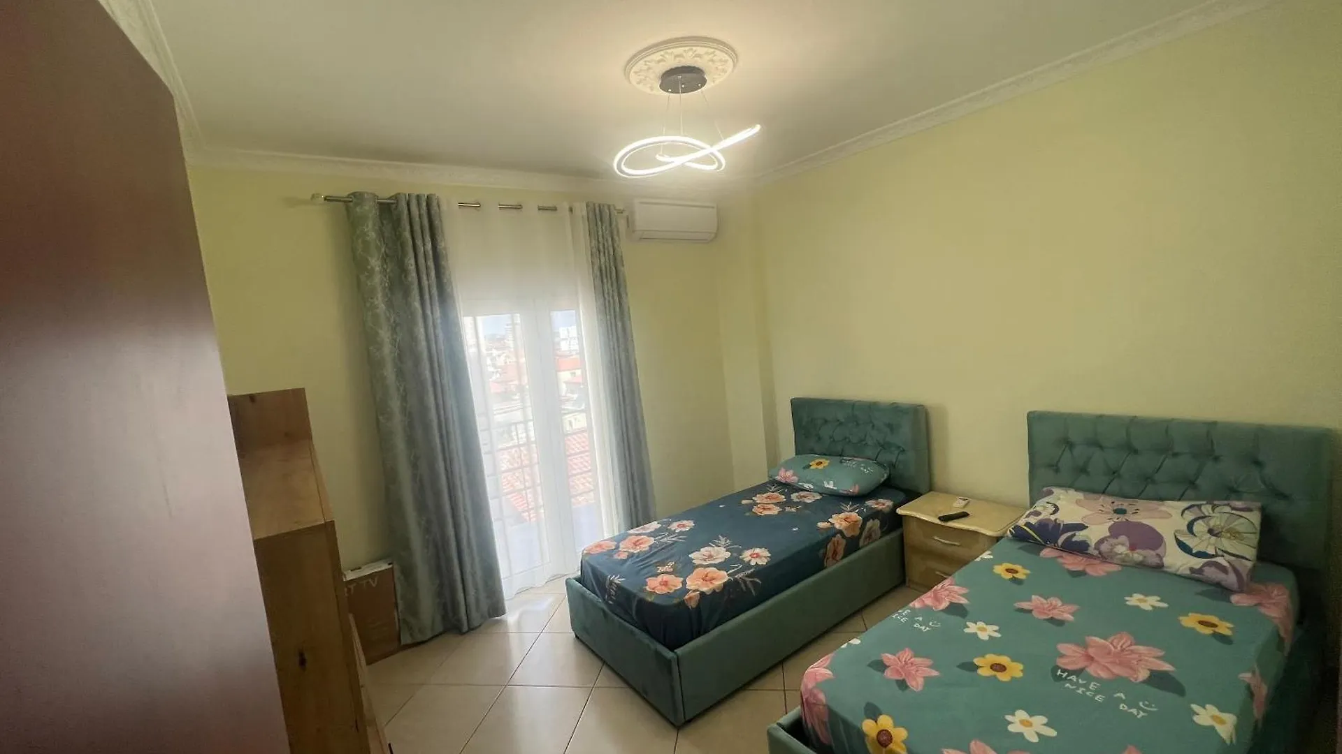 Hotel Tirana Class House2