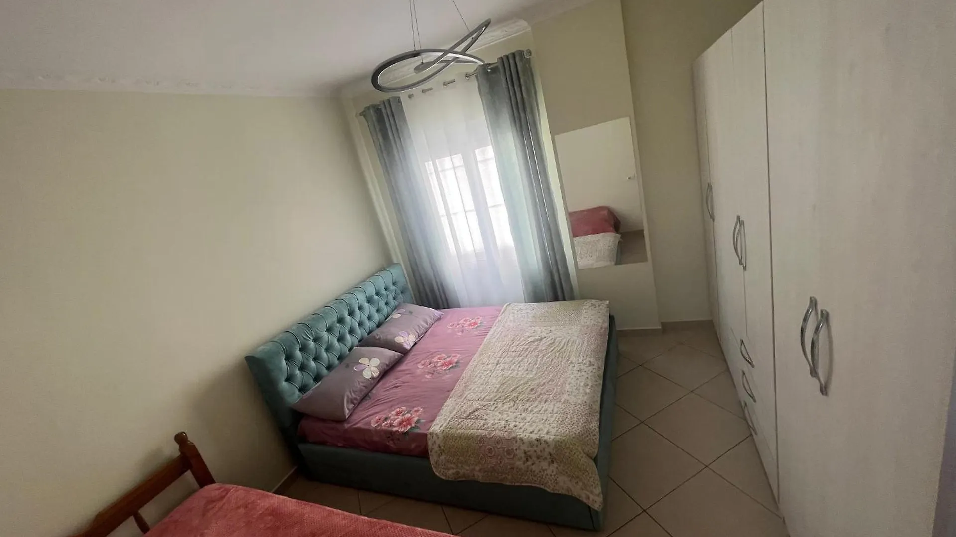 Tirana Class House2